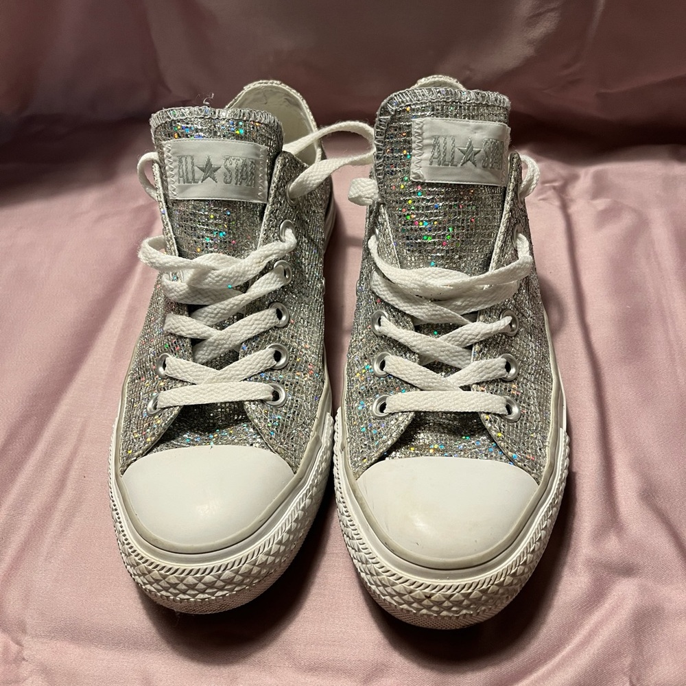 Converse Lo-Top Sneakers Silver Glitter Women’s Size 8 (514291F) - Picture 4 of 6